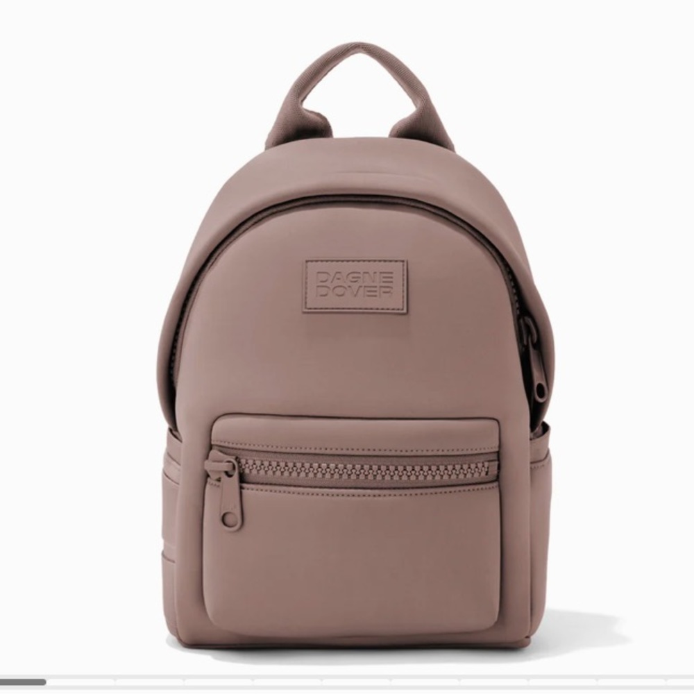 Dagner Dover small Dakota backpack in DUNE - EUC